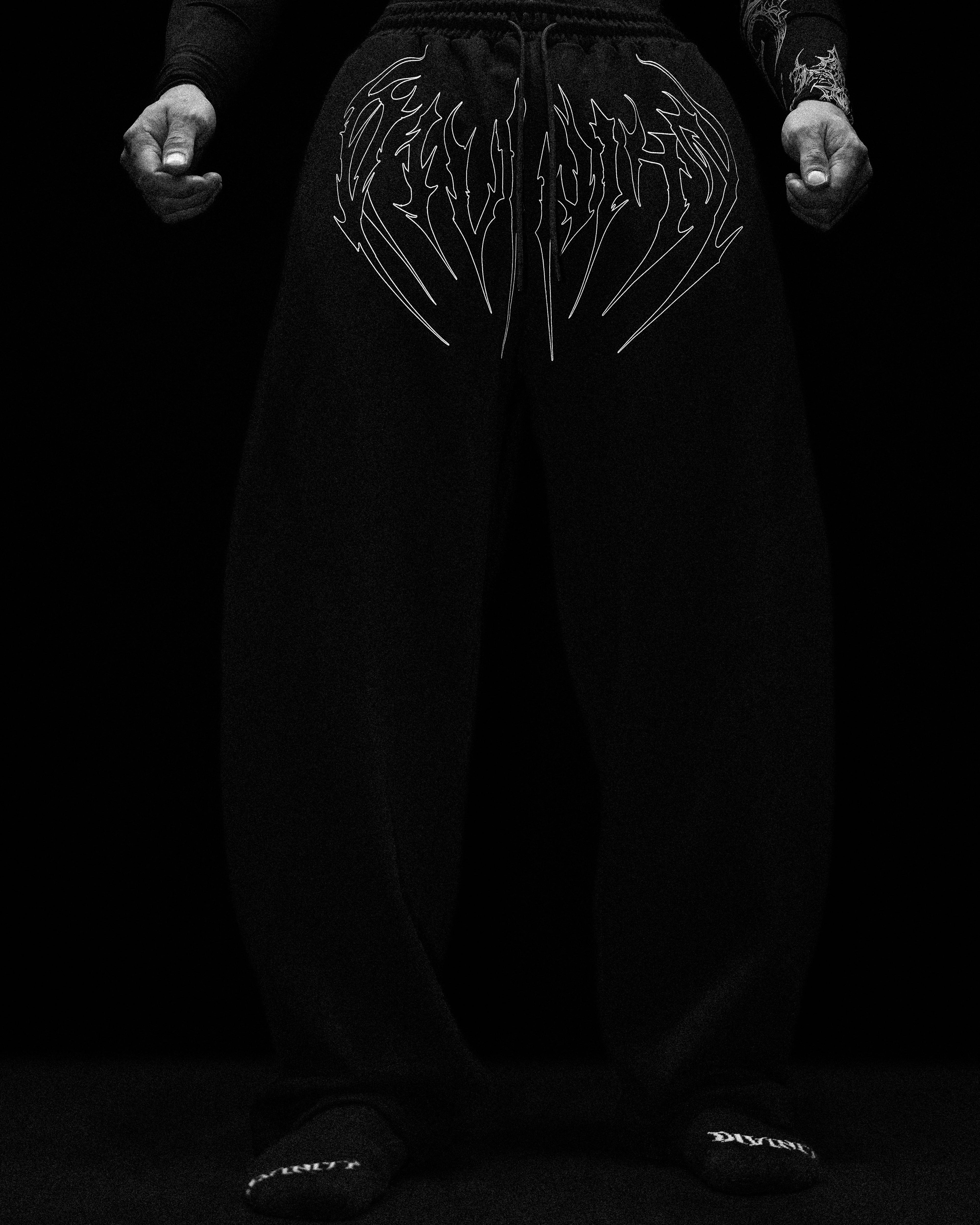 Nightstalker Banana Shape Uncuffed luxury sweatpants [VOID BLACK]