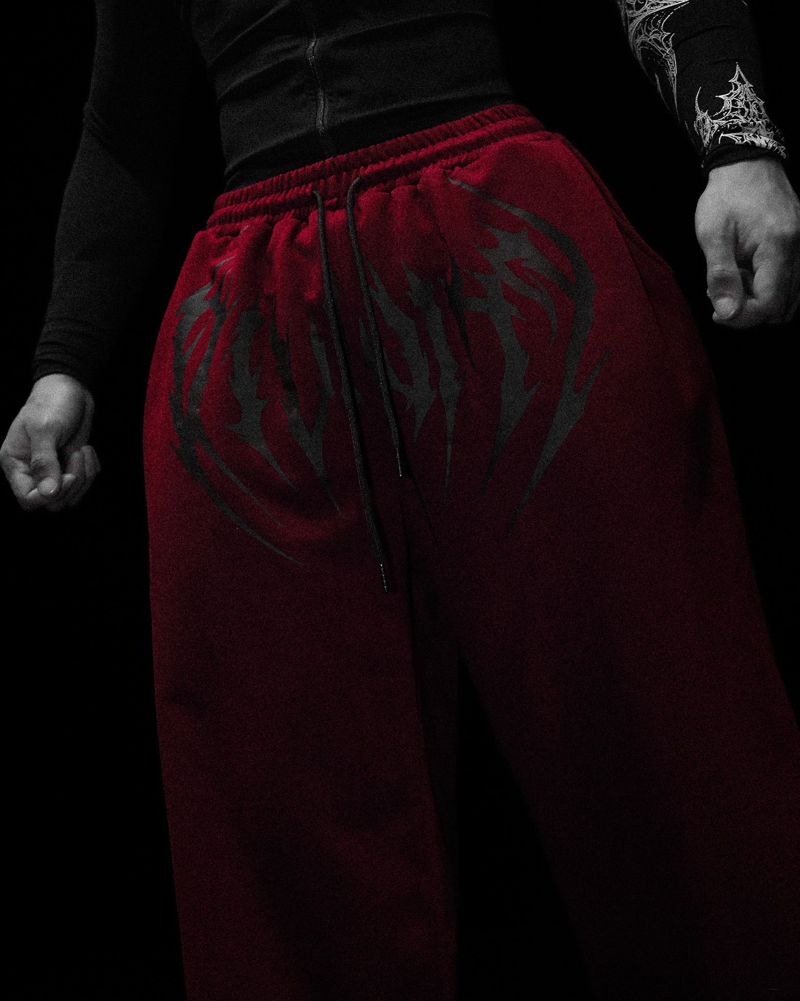 Nightstalker Banana Shape Uncuffed luxury sweatpants [CRIMSON RED]