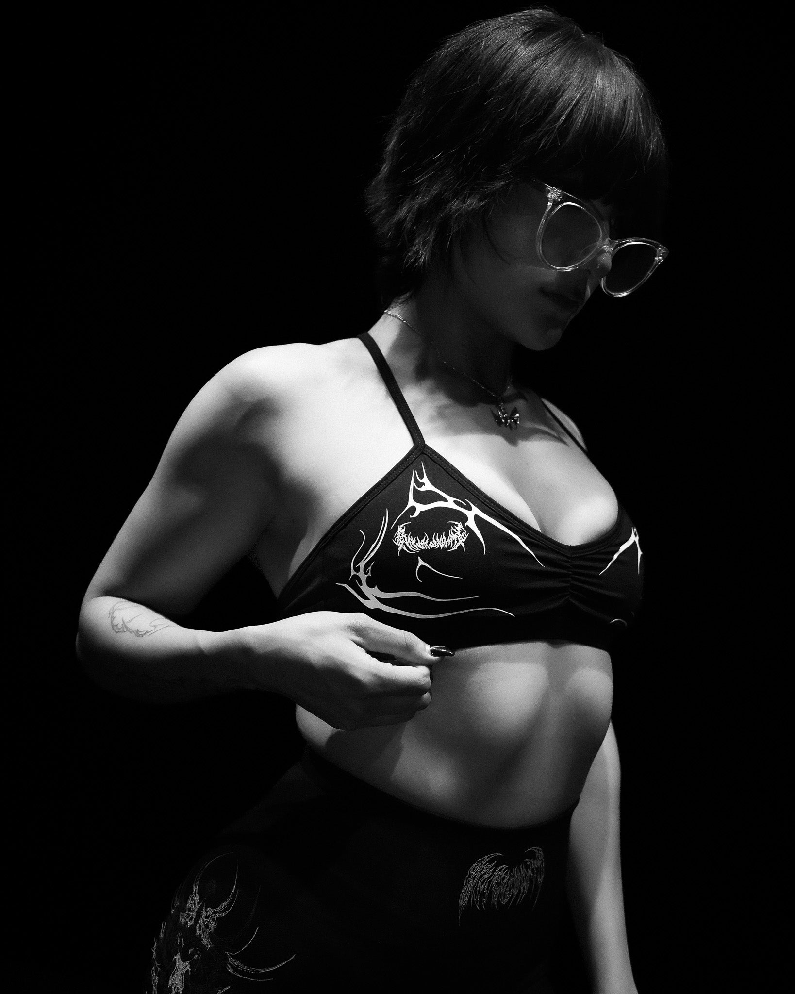 Women's Void Tech™ Cursemark Halter Sports Bra [VOID BLACK]